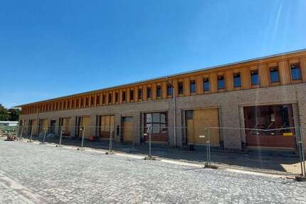 Gewerbeobjekt Berlin Hellersdorf - 3.200&euro; | Angebot:25608261