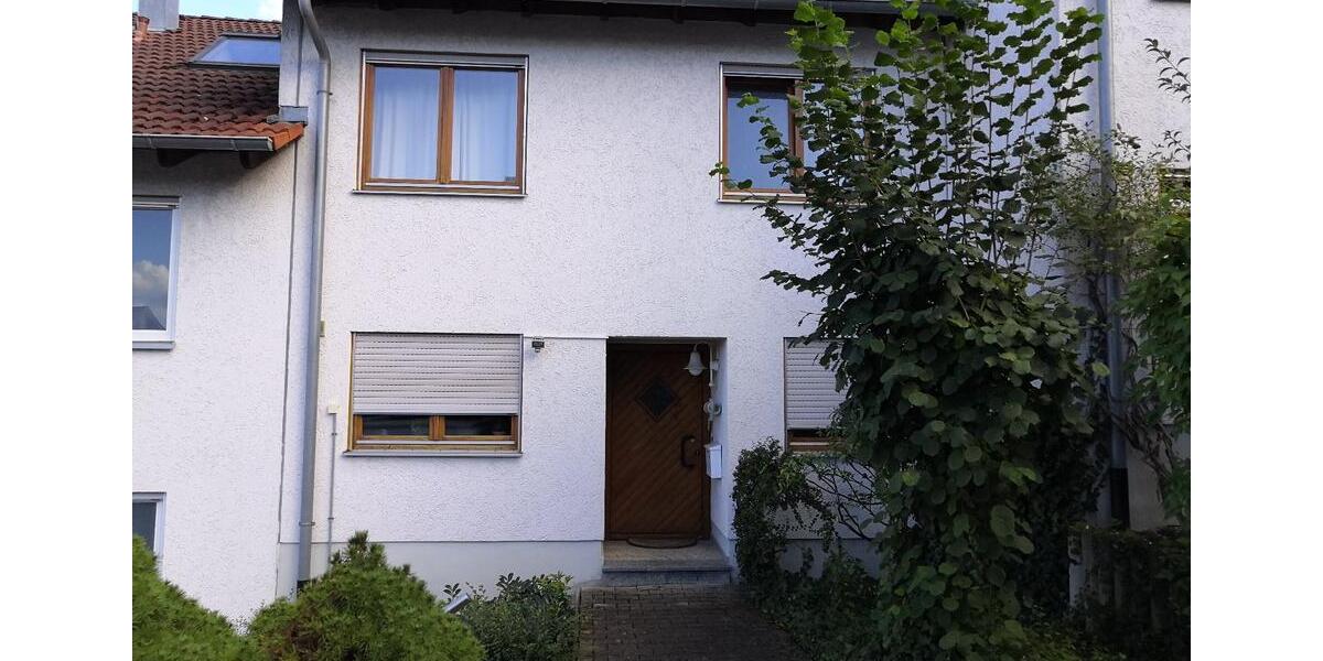 Reihenhaus UlmSöflingen 5 Zimmer 120 m² + teilausgebautem DG 5 zimmer