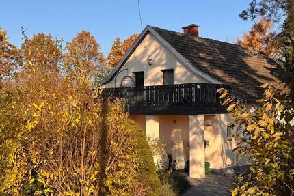Großzügiges Einfamilienhaus mieten Siebenlehn mit Einliegerwohnung in Alleinlage 7 zimmer