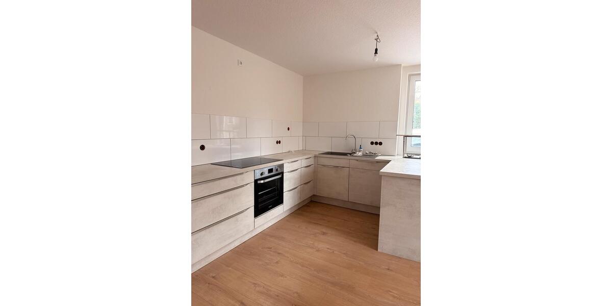 Erdgeschoßwohnung Wegberg - 3 Zimmer, 80 m&sup2;, 865&euro; | Angebot:25164950