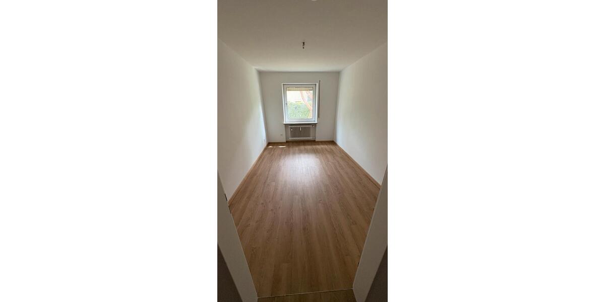 Erdgeschoßwohnung Penzberg - 3 Zimmer, 82 m&sup2;, 1.688&euro; | Angebot:26610685