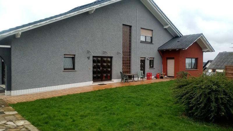 Schöne, möblierte Erdgeschoßwohnung in Heddert mit Garage zu vermieten- Mietpreis = all inklusive