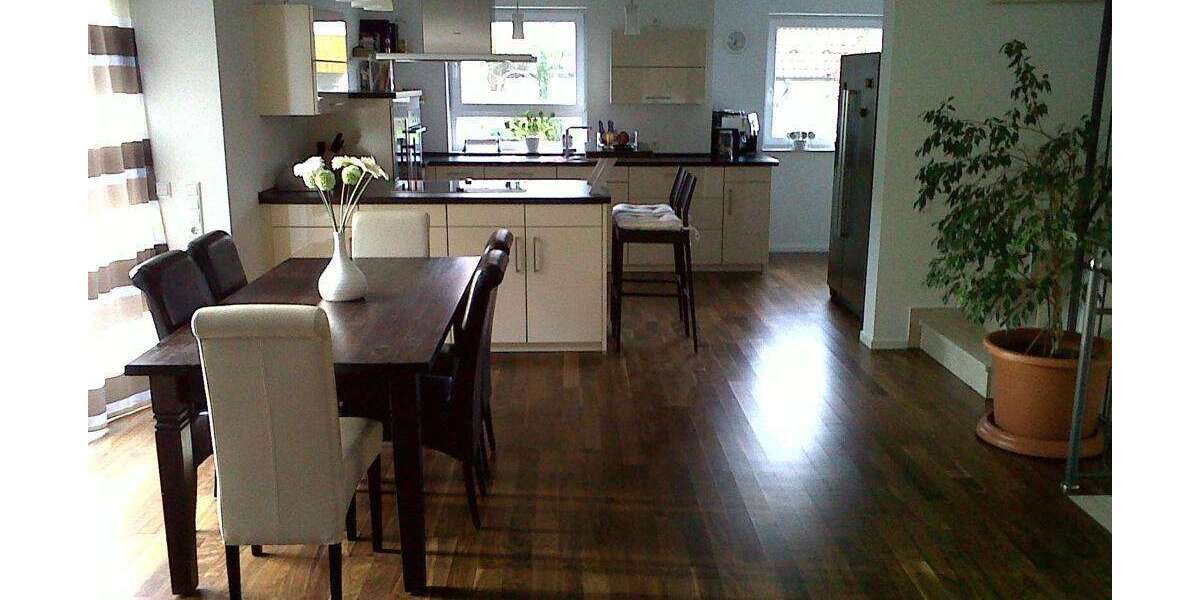 Einfamilienhaus Goldbach - 7 Zimmer, 165 m&sup2;, 2.000&euro; | Angebot:27152204