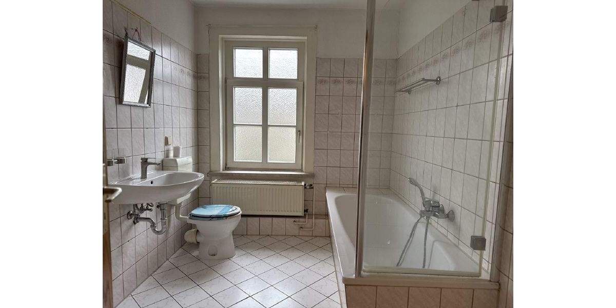 Etagenwohnung Gotha - 3 Zimmer, 83 m&sup2;, 580&euro; | Angebot:26816277