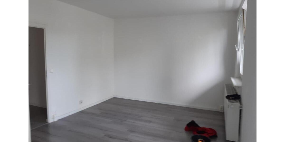 Etagenwohnung Suhl - 3 Zimmer, 56 m&sup2;, 307&euro; | Angebot:25918721