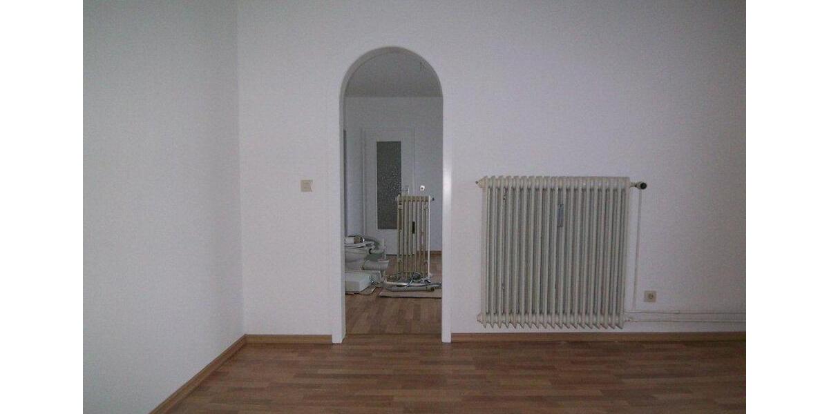 Dachgeschoßwohnung Bad Pyrmont - 2.5 Zimmer, 73 m&sup2;, 450&euro; | Angebot:26478284