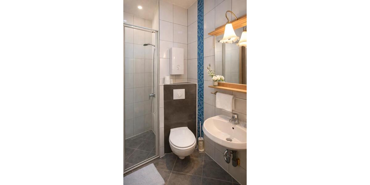 Wohnen auf Zeit Bochum Günnigfeld - 5 Zimmer, 70 m&sup2;, 18&euro; | Angebot:26305436
