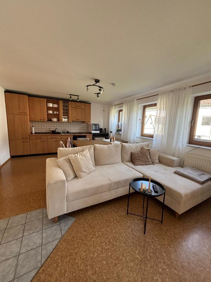 Schöne 2 Zimmer Wohnung - Erolzheim