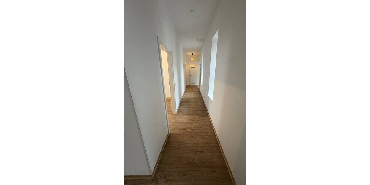 Gewerbeobjekt Dillingen - 1 Zimmer, 90 m&sup2;, 2.060&euro; | Angebot:26081202