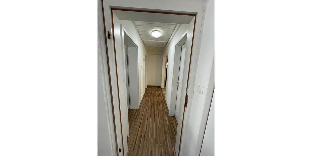 Dachgeschoßwohnung Schifferstadt - 2 Zimmer, 67 m&sup2;, 850&euro; | Angebot:24839556