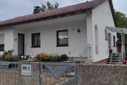 Haus Allersberg Eismannsdorf - 3.5 Zimmer, 100 m&sup2;, 1.300&euro; | Angebot:27614361