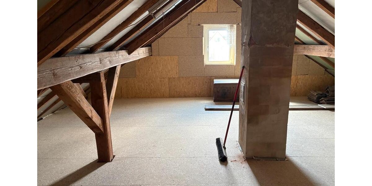 Etagenwohnung Lahntal - 3 Zimmer, 90 m&sup2;, 980&euro; | Angebot:26047264