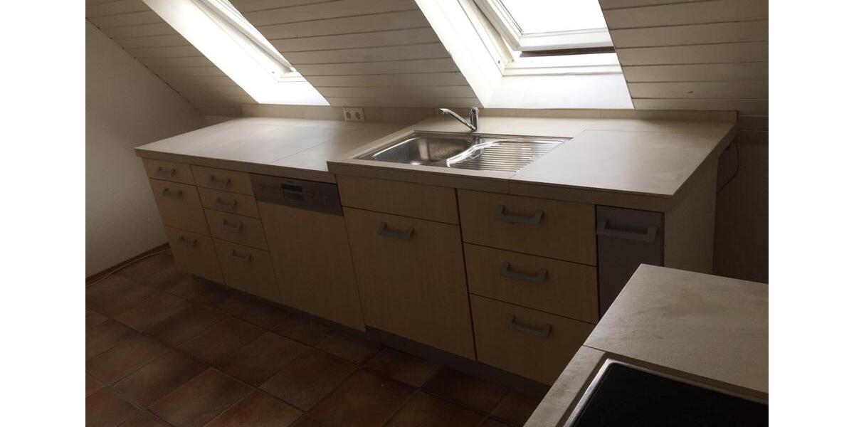 Wohnen auf Zeit Öhringen - 7 Zimmer, 170 m&sup2;, 25&euro; | Angebot:24608446