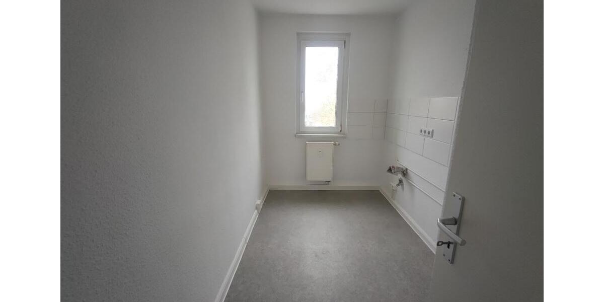 Etagenwohnung Sangerhausen - 2 Zimmer, 45 m&sup2;, 270&euro; | Angebot:26662547
