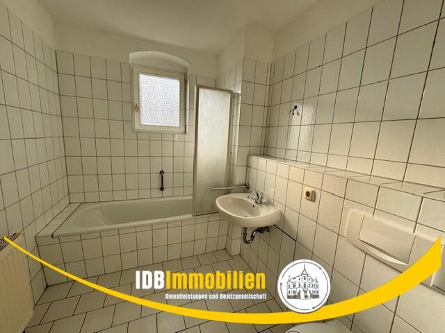 Dachgeschoßwohnung Freital - 2 Zimmer, 61 m&sup2;, 520&euro; | Angebot:26095324