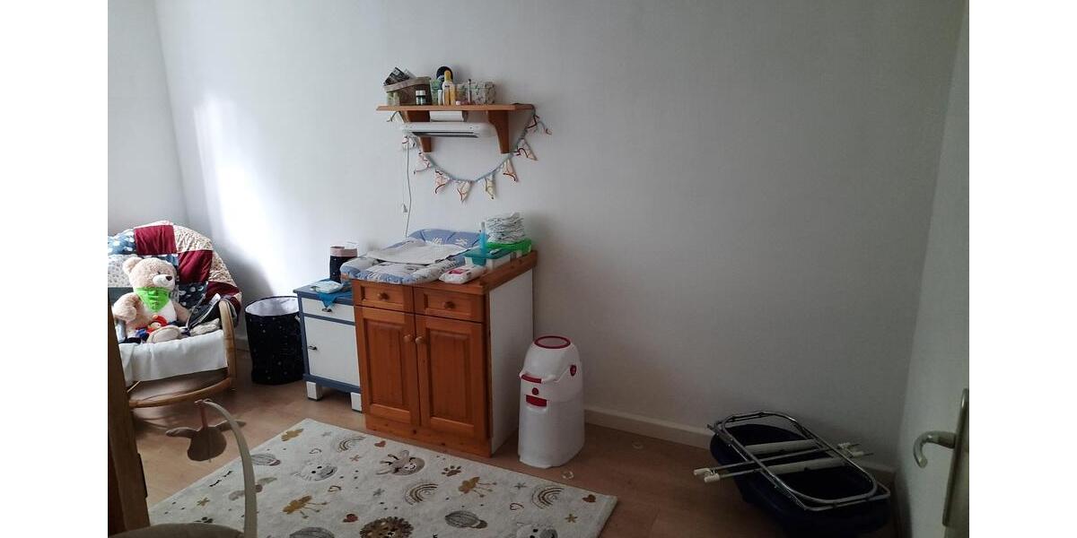 3-Zimmer Wohnung mit Einbauküche Stellplatz 3 zimmer