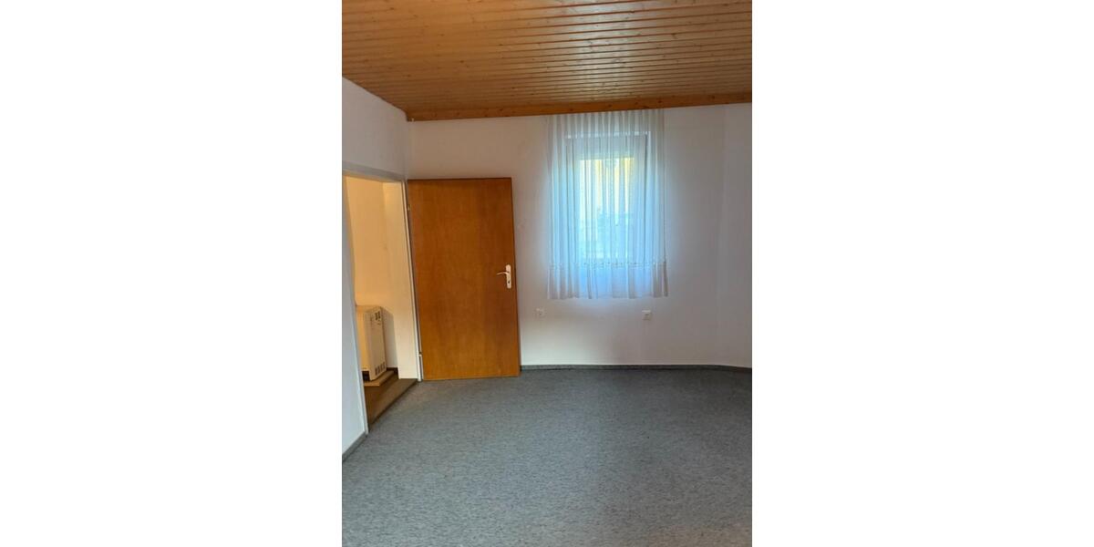 Erdgeschoßwohnung Pegnitz - 2 Zimmer, 114 m&sup2;, 850&euro; | Angebot:25872224