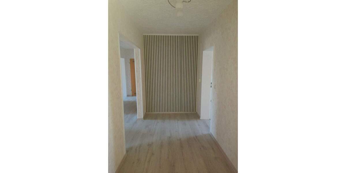 Etagenwohnung Wickede (Ruhr) Wickede - 4 Zimmer, 94 m&sup2;, 799&euro; | Angebot:23943944