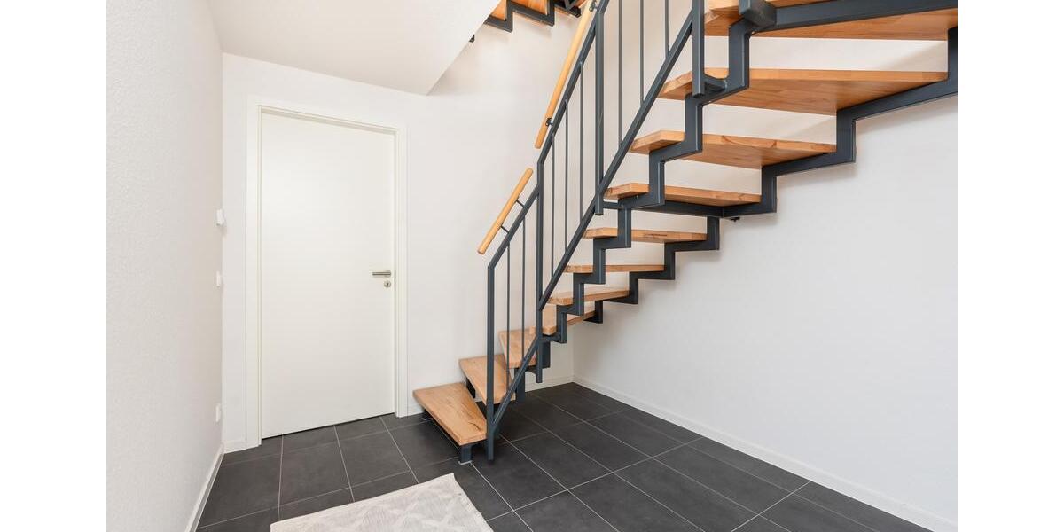 Doppelhaushälfte Pulheim - 5 Zimmer, 185 m&sup2;, 2.440&euro; | Angebot:25789780