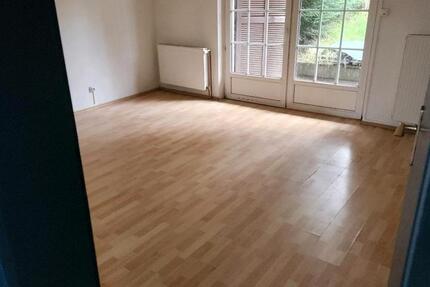Wohnung Völklingen - 2 Zimmer, 42 m&sup2;, 470&euro; | Angebot:25975910