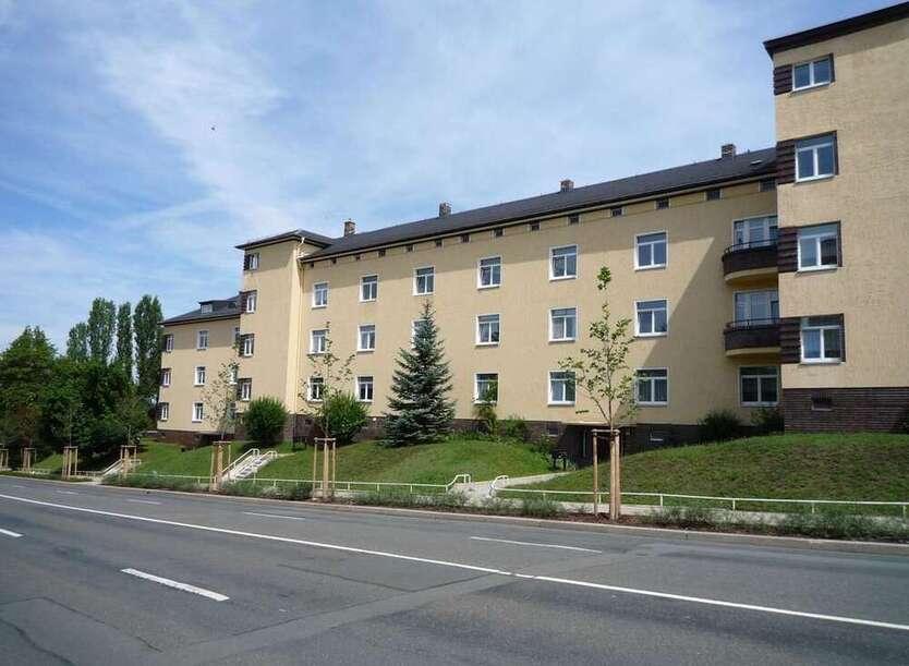 Wohnung zum Mieten in Gera 407,45 € 69.06 m²