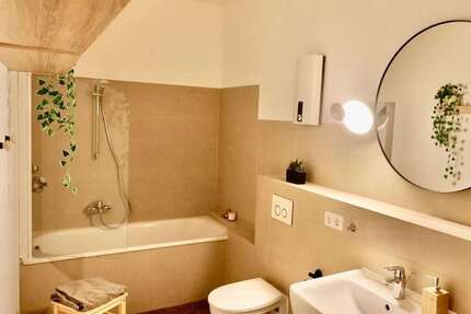 Zimmer Düsseldorf Eller - 4 Zimmer, 600&euro; | Angebot:26929184