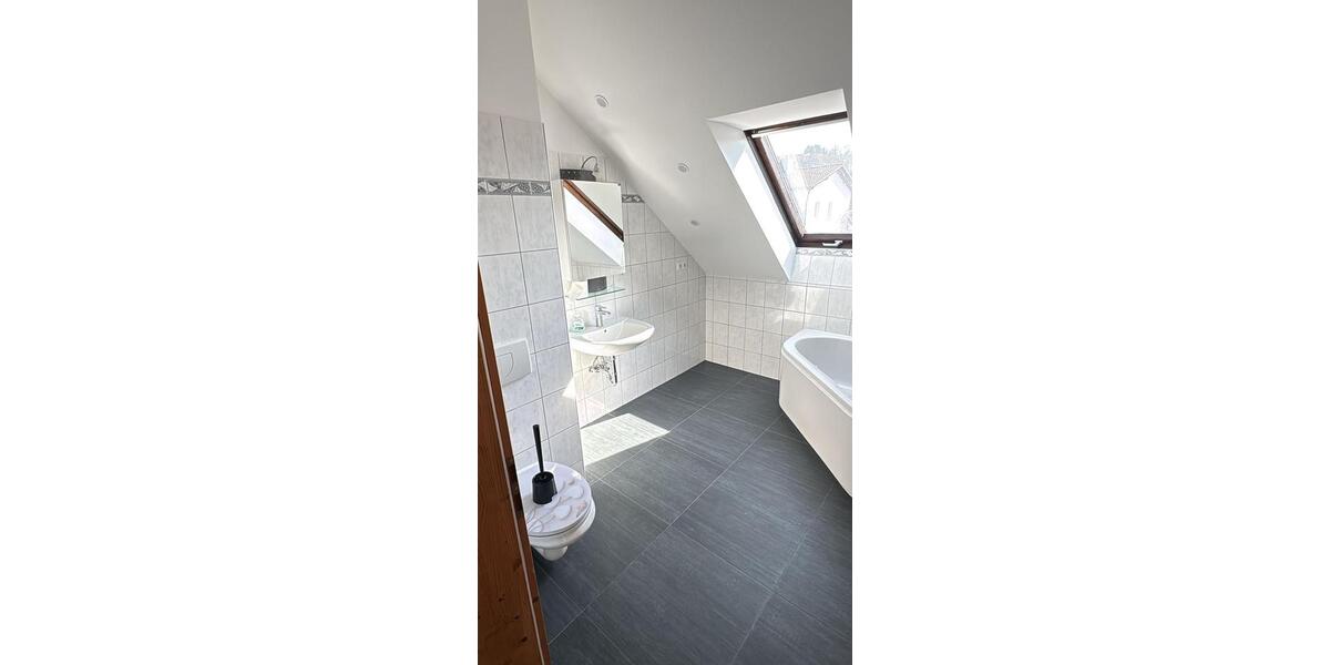 Etagenwohnung Welling - 2 Zimmer, 89 m&sup2;, 890&euro; | Angebot:25886591