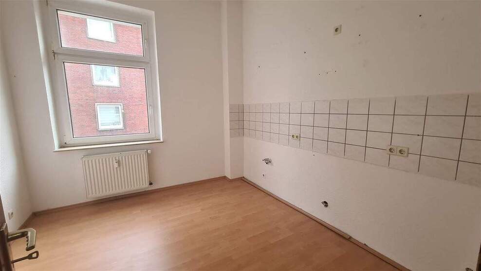 Geräumige Etagenwohnung zu vermieten 2 zimmer