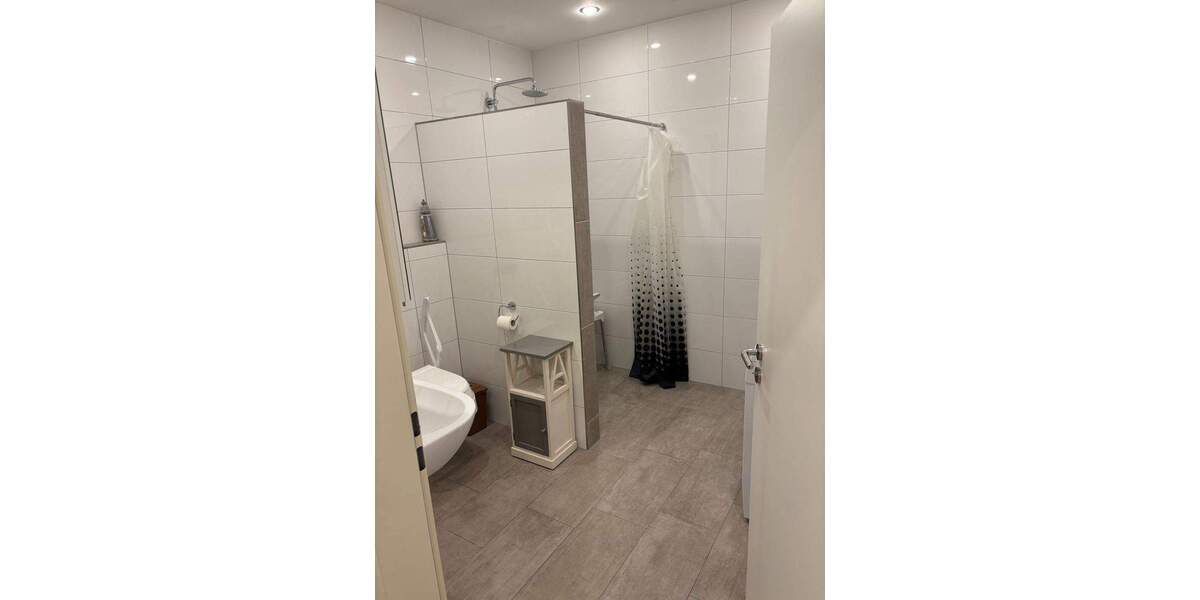 Renovierte zwei Zimmer Wohnung mit Carport 2 zimmer