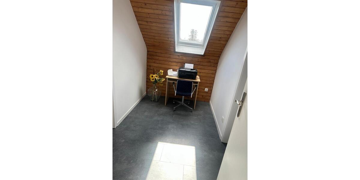 Dachgeschoßwohnung Eicklingen - 3 Zimmer, 45 m&sup2;, 800&euro; | Angebot:26375708