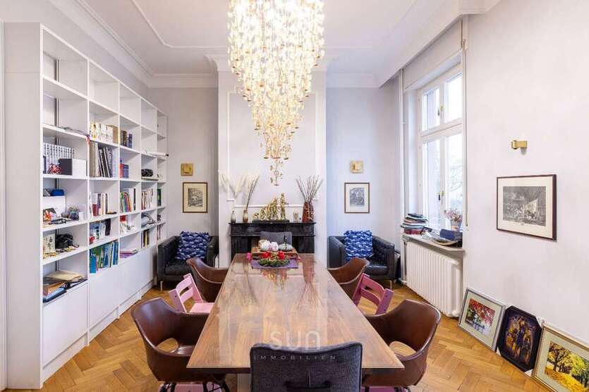 Haus zum Mieten in Oberursel (Taunus) 8.500 € 440 m²