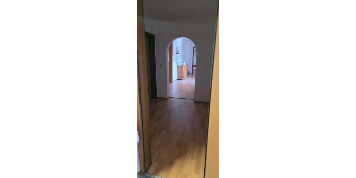 Etagenwohnung Wildflecken - 1 Zimmer, 140 m&sup2;, 600&euro; | Angebot:26019900