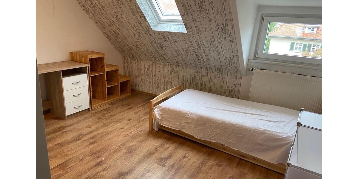 Dachgeschoßwohnung Melsungen - 1 Zimmer, 20 m&sup2;, 420&euro; | Angebot:25853917