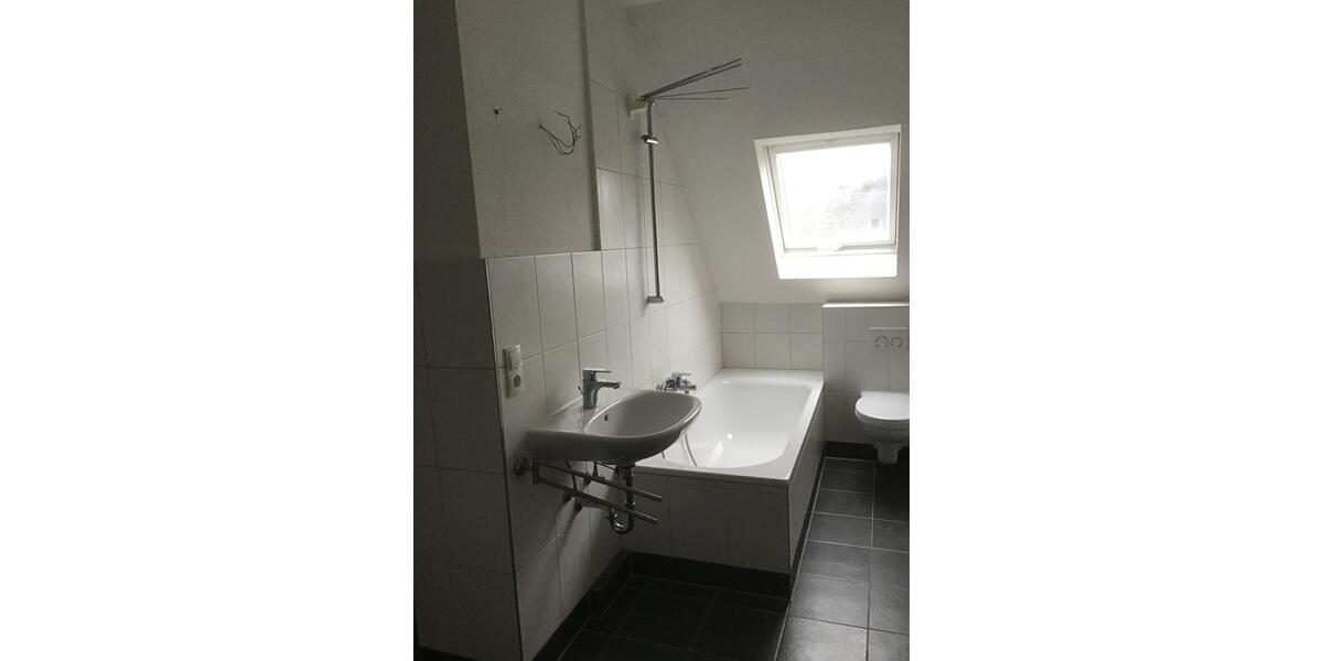 Dachgeschoßwohnung Neuenkirchen - 3 Zimmer, 86 m&sup2;, 500&euro; | Angebot:26594426