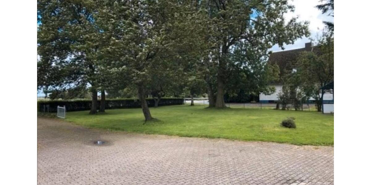 Erdgeschoßwohnung Brunsbüttel - 3 Zimmer, 101 m&sup2;, 800&euro; | Angebot:24757036