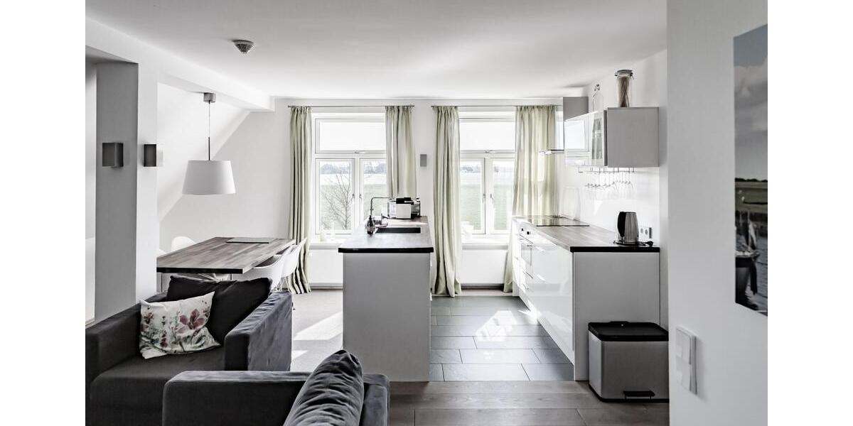 Dachgeschoßwohnung Garding - 3 Zimmer, 1.200&euro; | Angebot:22589022