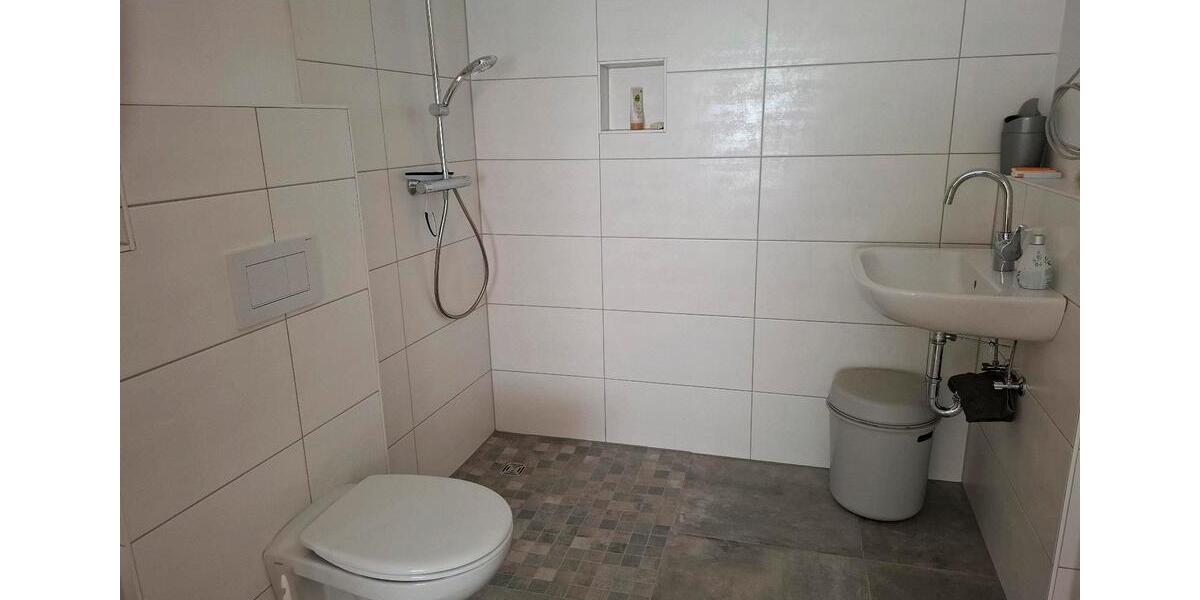 Erdgeschoßwohnung Mindelheim - 2.5 Zimmer, 77 m&sup2;, 1.000&euro; | Angebot:25343911