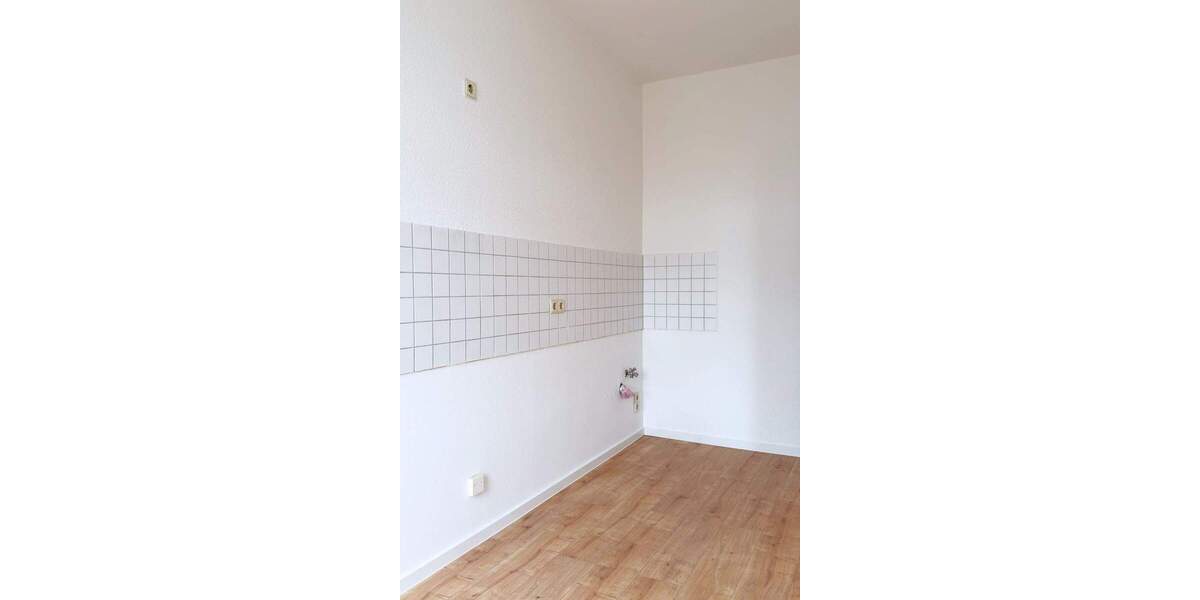 Etagenwohnung Köthen (Anhalt) Köthen - 2 Zimmer, 56 m&sup2;, 375&euro; | Angebot:25796828