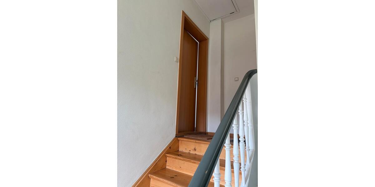 Dachgeschoßwohnung Eisenach - 1 Zimmer, 26 m&sup2;, 410&euro; | Angebot:26028953