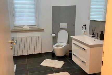 2 Zimmer Altbau Wohnung saniert in Pfersee 2 zimmer