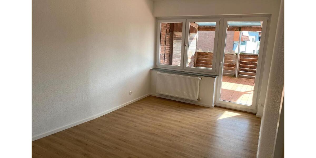 Dachgeschoßwohnung Lingen (Ems) - 4 Zimmer, 116 m&sup2;, 1.150&euro; | Angebot:26545456