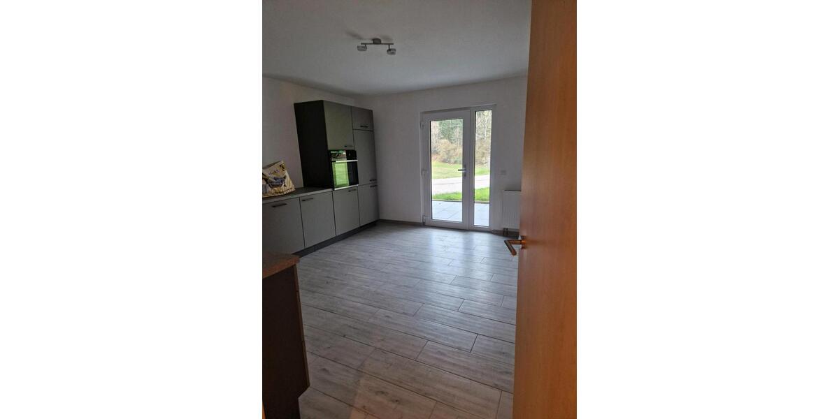 Erdgeschoßwohnung Elzach - 2 Zimmer, 80 m&sup2;, 900&euro; | Angebot:26035391