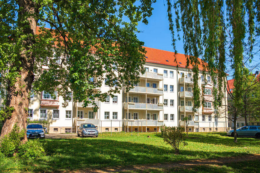 Top-sanierte 2-Raum-Wohnung in schöner Lage