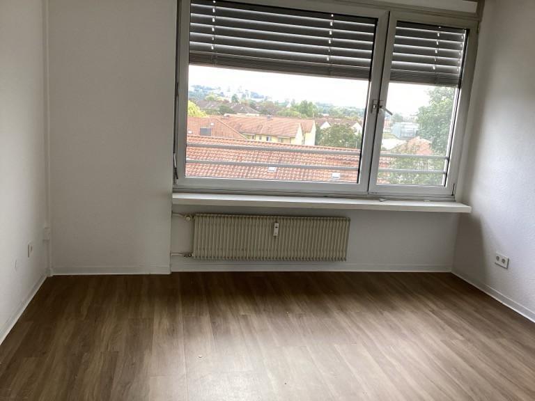 Attraktive 2-Zimmer-Wohnung mit Balkon und EBK zimmer