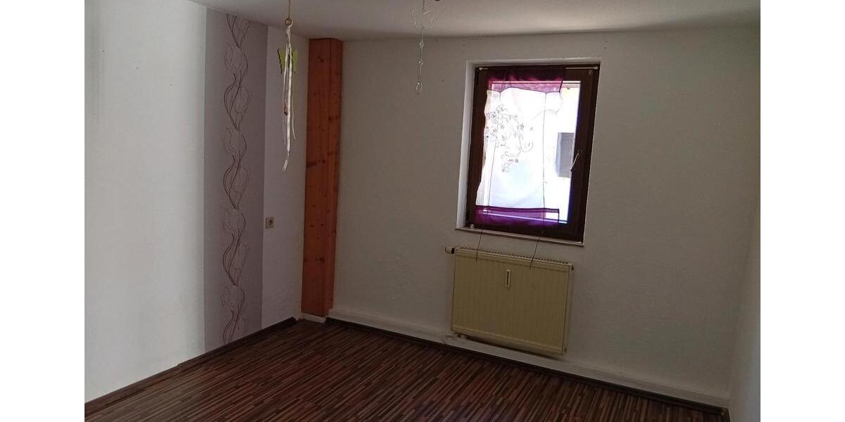 Doppelhaushälfte Eutingen im Gäu - 5 Zimmer, 118 m&sup2;, 1.100&euro; | Angebot:24857855