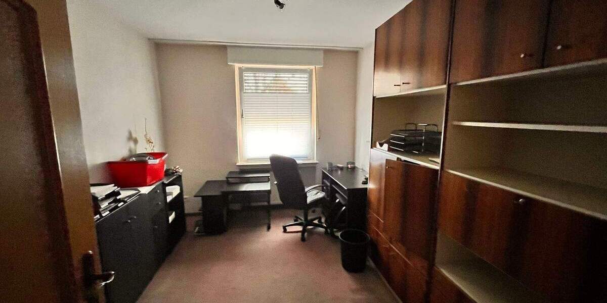 Etagenwohnung Dortmund Mitte - 4 Zimmer, 114 m&sup2;, 1.200&euro; | Angebot:25245793