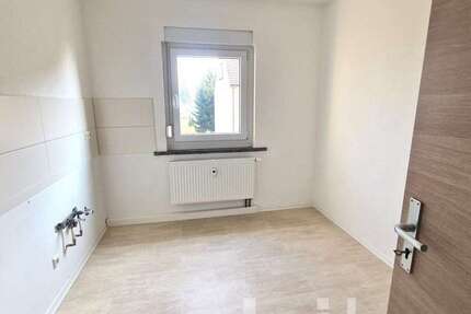 Wohnung zum Mieten in Demitz-Thumitz 350 € 60 m² 3 zimmer
