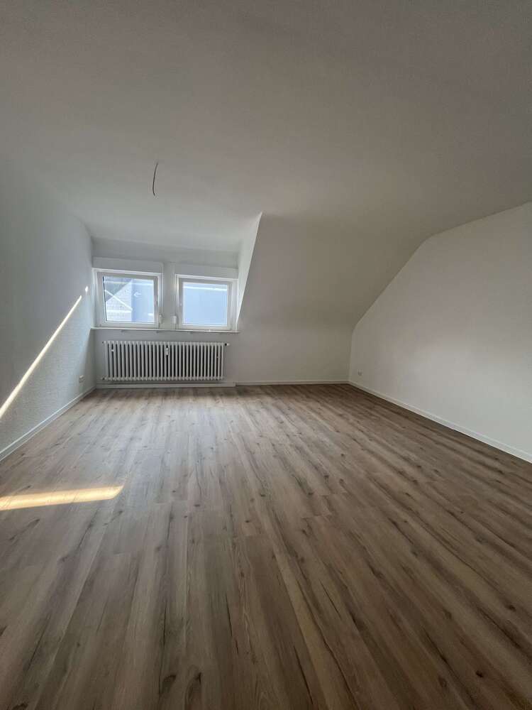 Wohnung zum Mieten in Karlsruhe 575 € 21 m²