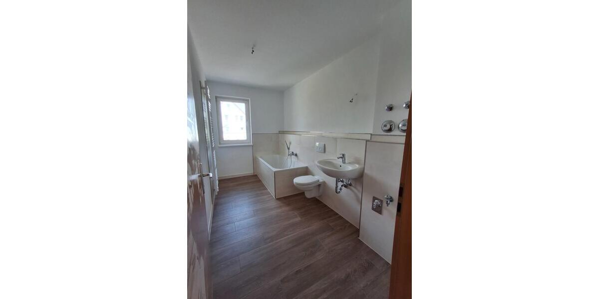 Etagenwohnung Reichenbach/Oberlausitz Oberlausitz - 4 Zimmer, 117 m&sup2;, 877&euro; | Angebot:26489157