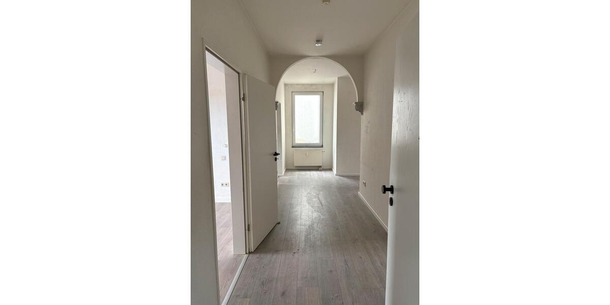 Dachgeschoßwohnung Delmenhorst Düsternort - 4 Zimmer, 121 m&sup2;, 1.000&euro; | Angebot:26603464